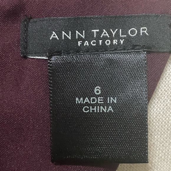 Ann Taylor Factory Burgundy Lace Sheath Dress - Picture 6 of 8